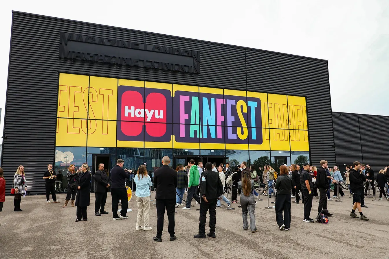 Fans gather around Hayu FanFest 2024 in London